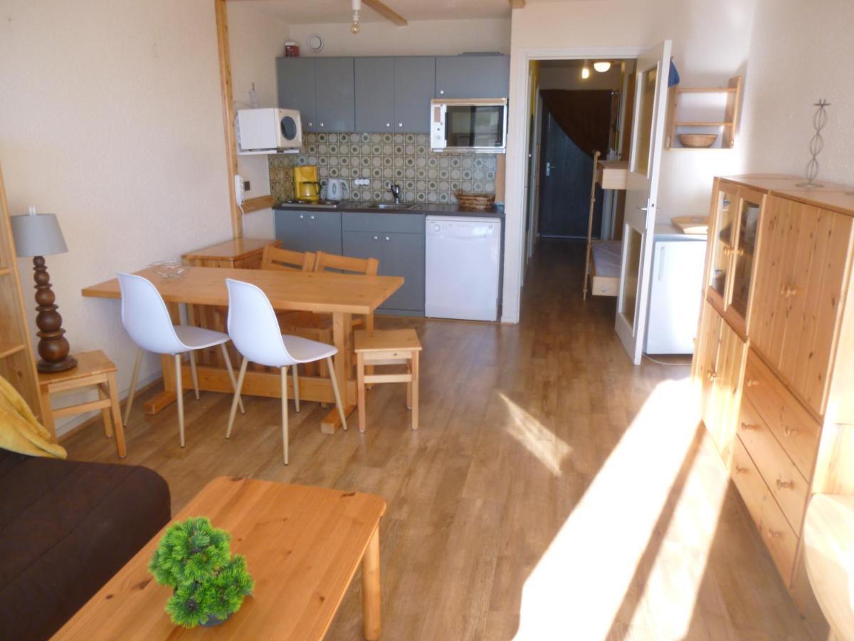 Studio entier au calme avec vue panoramique exceptionelle à 1500m Apartamento Comboursiere Exterior foto
