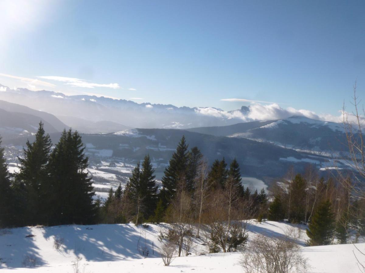 Studio entier au calme avec vue panoramique exceptionelle à 1500m Apartamento Comboursiere Exterior foto